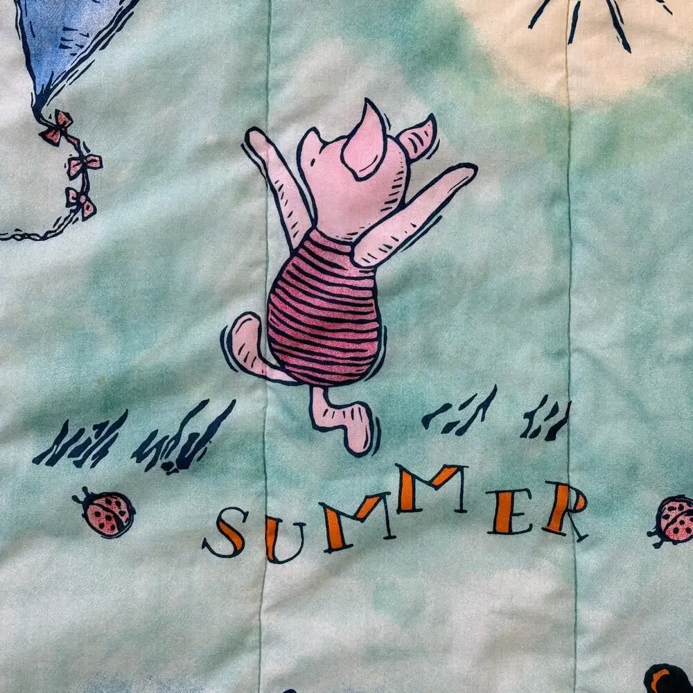 Disney Winnie the Pooh Four Seasons Twin Reversible Comforter Piglet 80